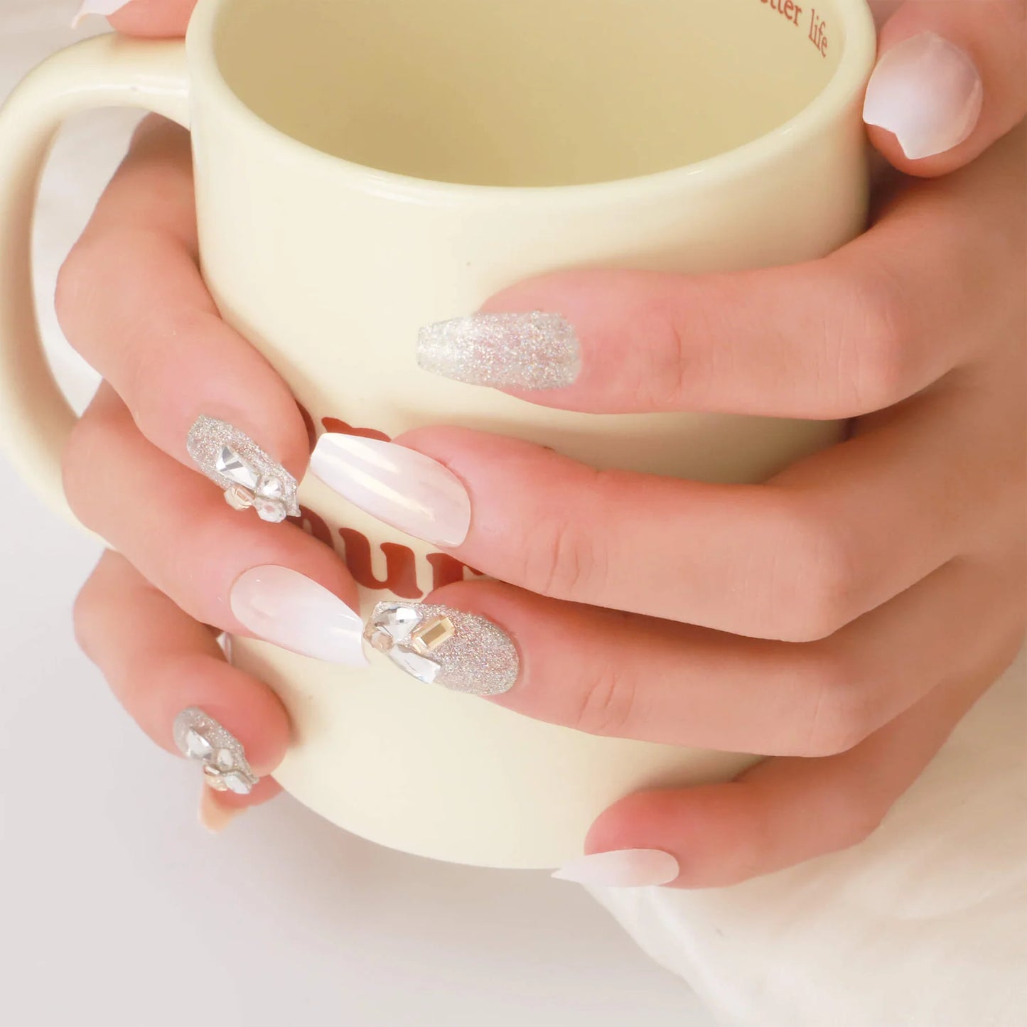 PRESS-ON Nails: Diamond Fragment